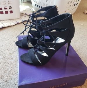 Steve Madden strappy black heels